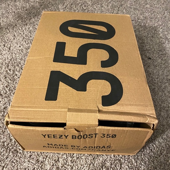 YEEZY Boost V2 Bred size 12.5 main image 7